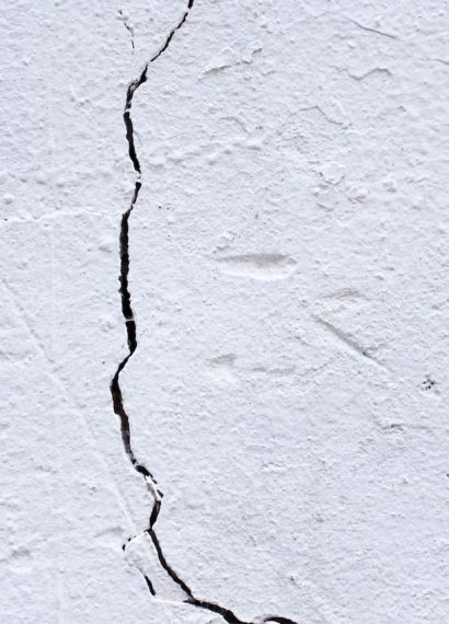 Micro fissure sur appui de fenêtre