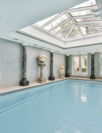 piscine intérieure